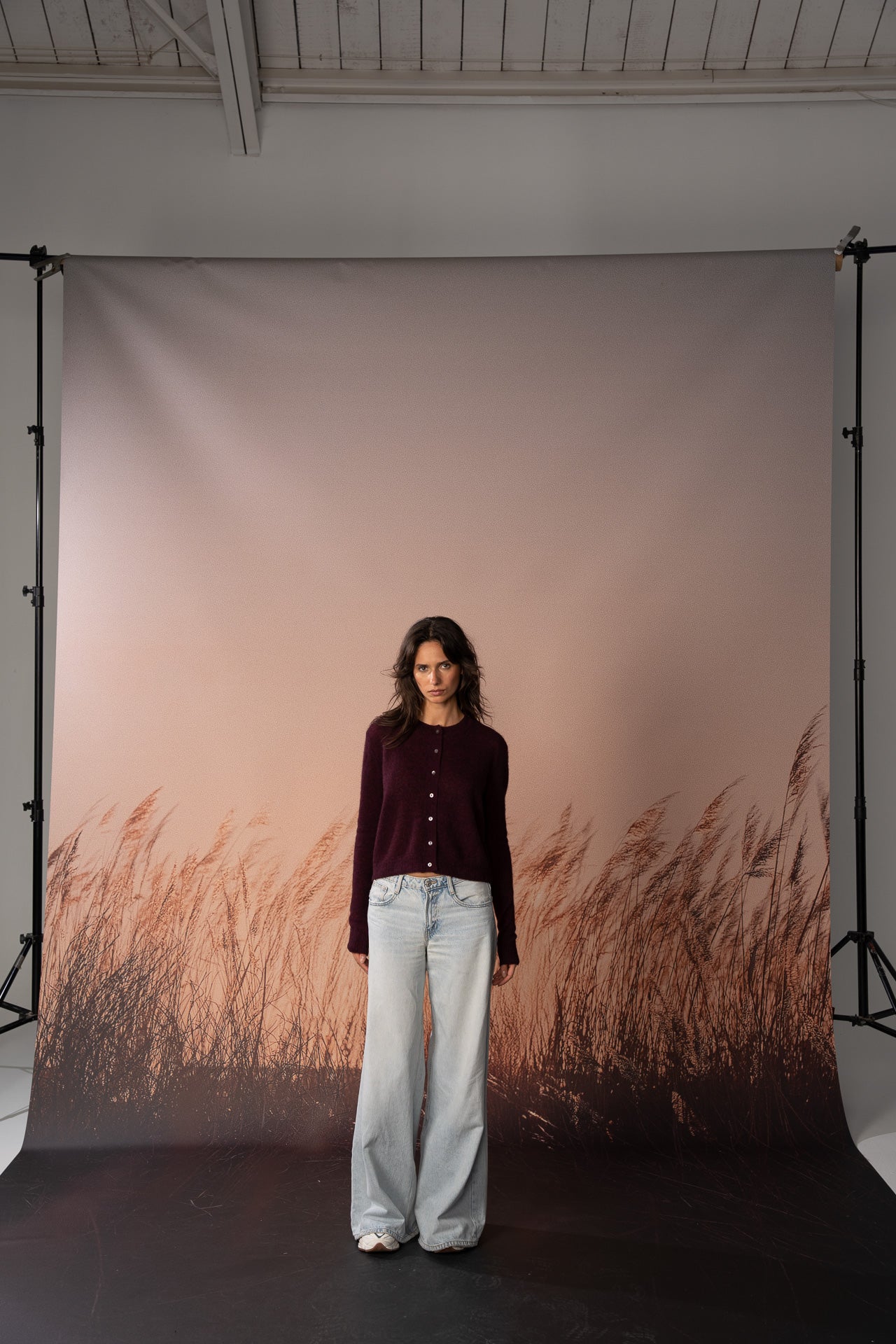 AMARA MALOU CARDI